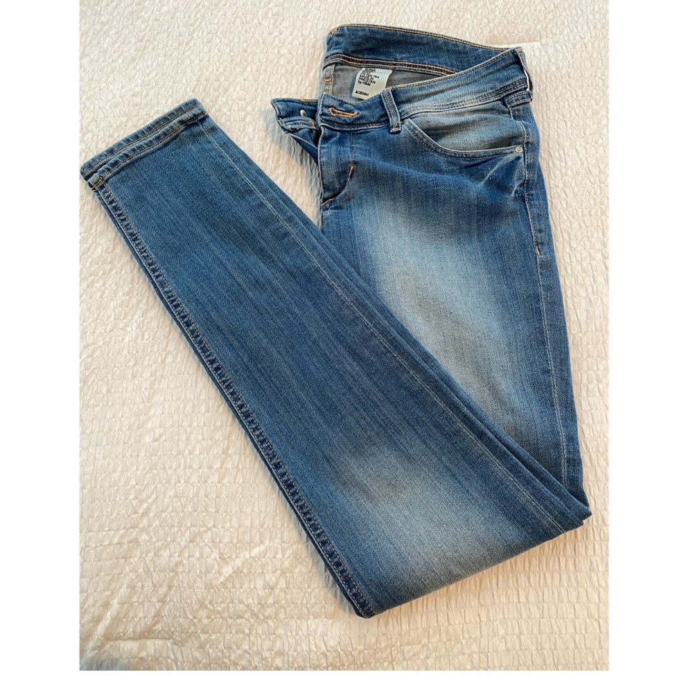 Super Skinny Low Waist Denim